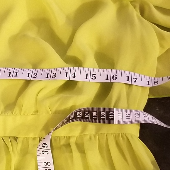 Prabul Garung Green/lime dress - Picture 2 of 8